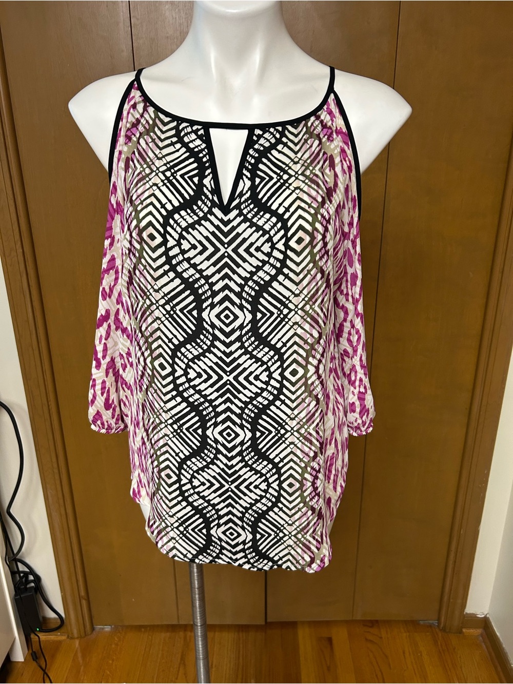 Apt. 9 Black and White Patterned Top